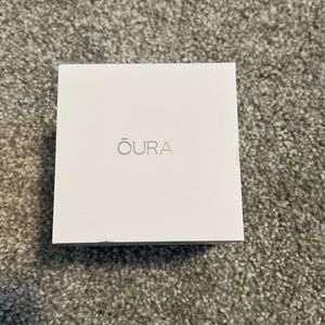 Oura ring NO CHARGER